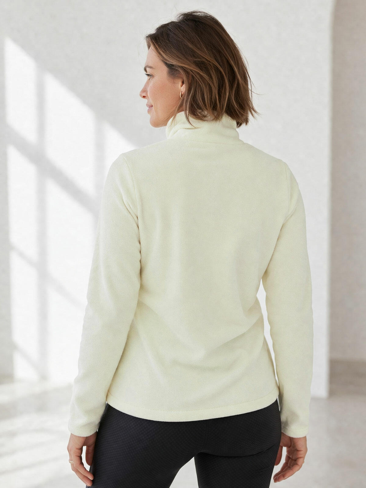 Bluza polarowa z wysokim kołnierzem