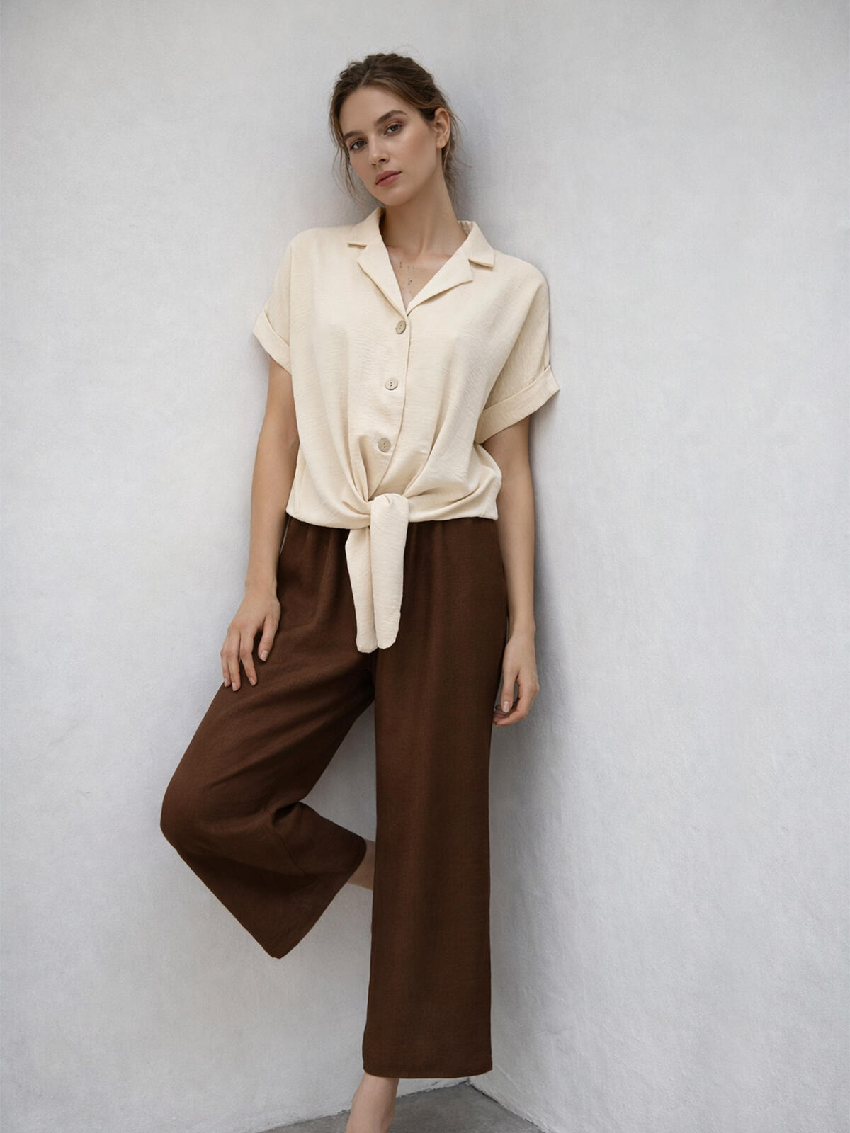 Koszula z ozdobnym wiązaniem