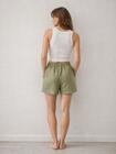 Szorty z domieszką lnu