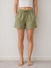 Szorty z domieszką lnu