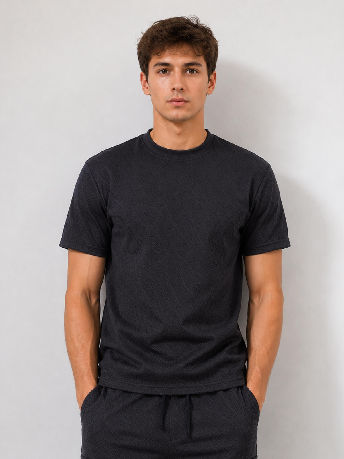 T-shirt z geometrycznym wzorem