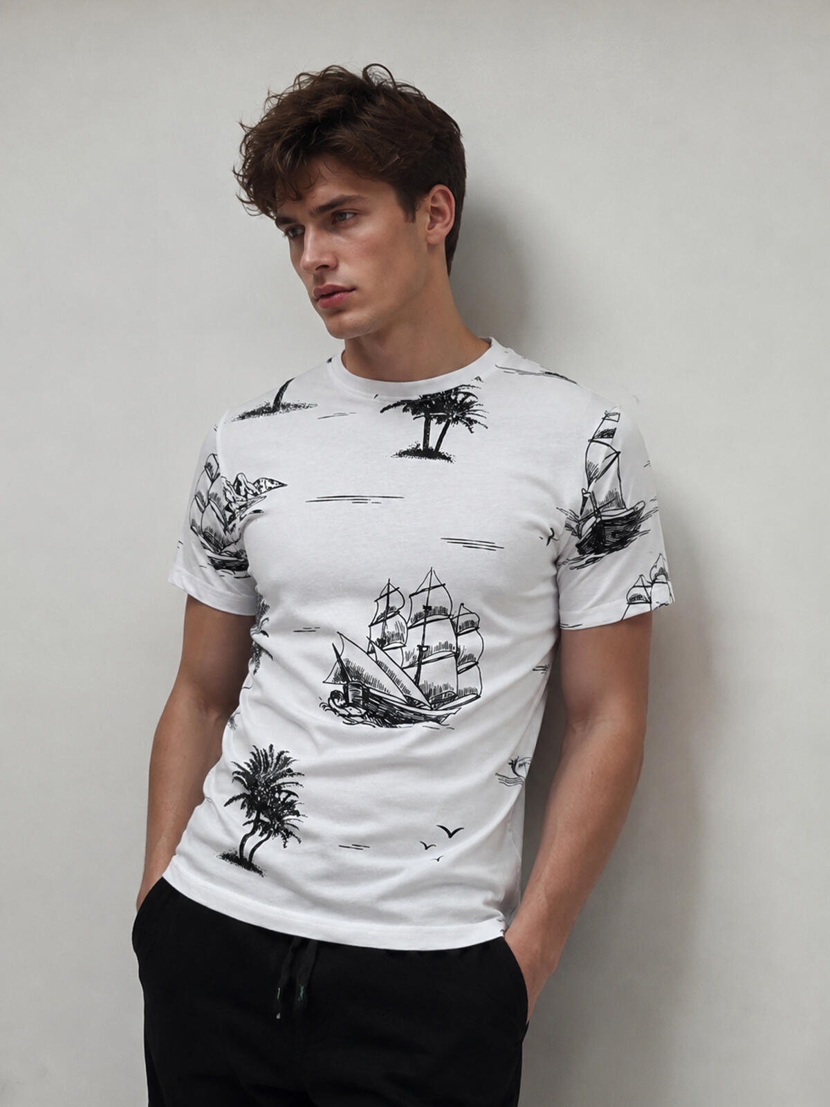 T-shirt z marynistycznym nadrukiem