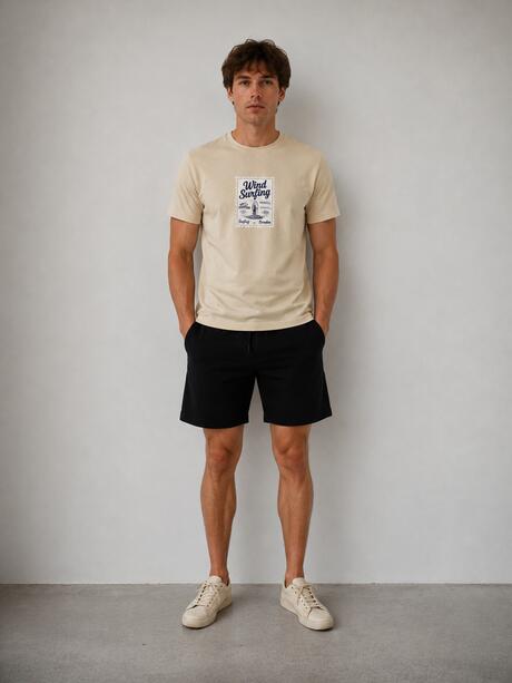 T-shirt bawełniany z nadrukiem