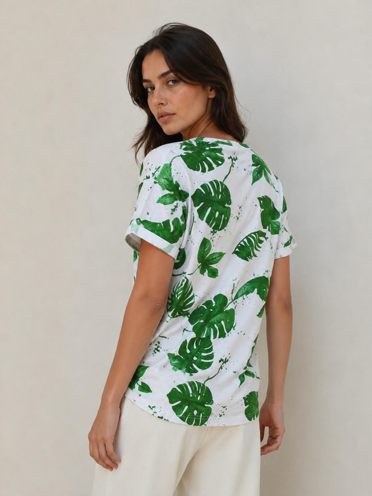 Bawełniany T-shirt z dekoltem V