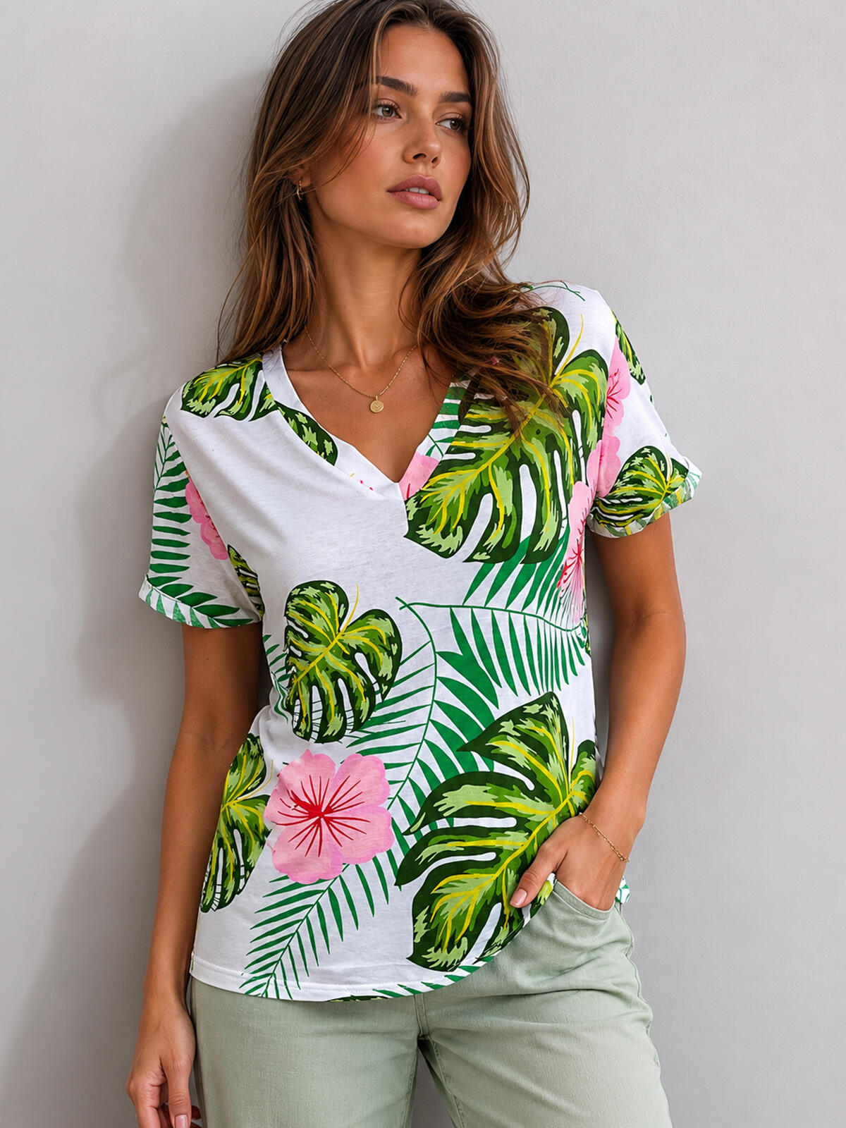 Bawełniany T-shirt z dekoltem w serek
