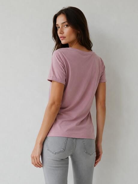 T-shirt z flokowanym wzorem