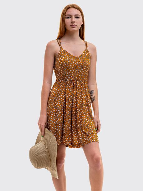 Kombinezon z odkrytymi plecami