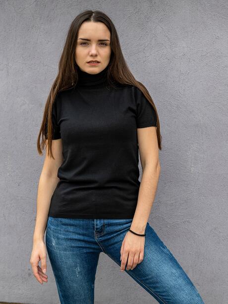 Wiskozowy sweter z golfem