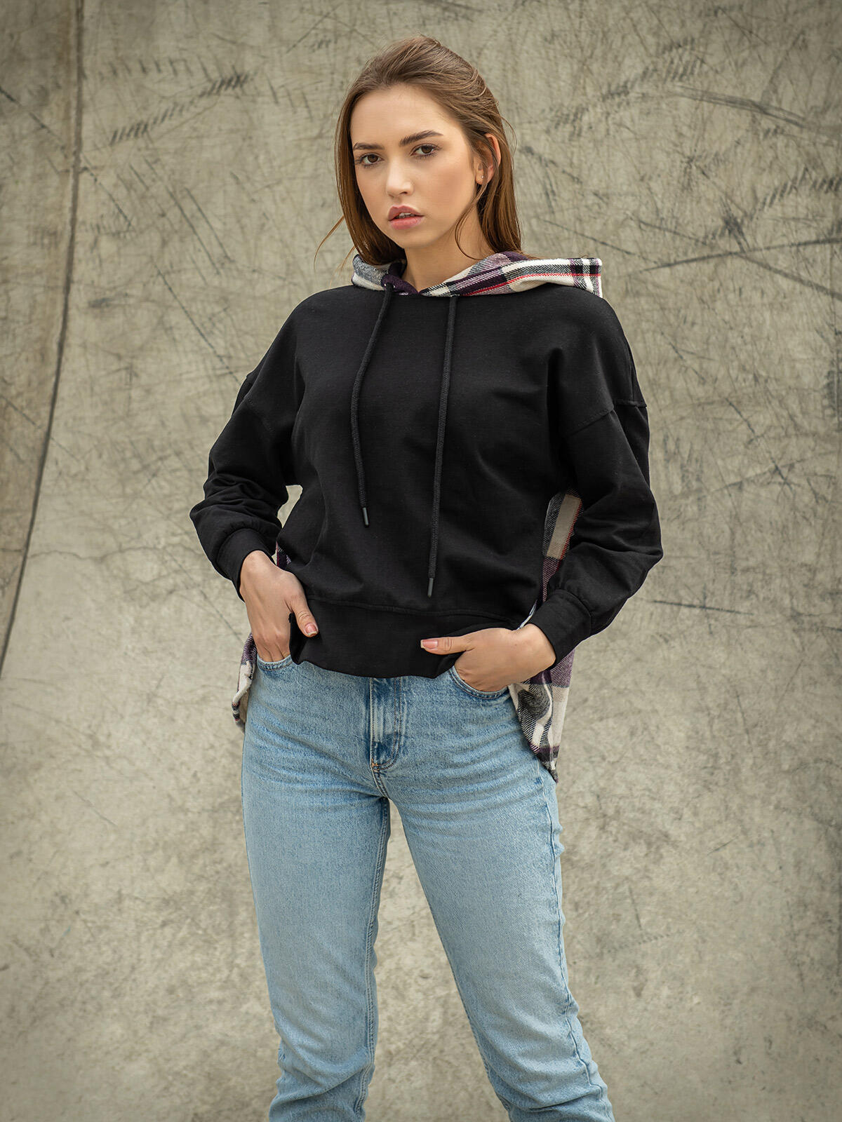 Bluza z łączonych materiałów