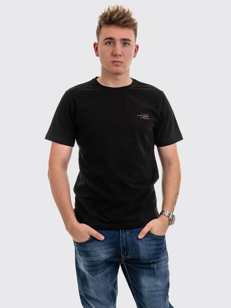 T-shirt z napisem na plecach