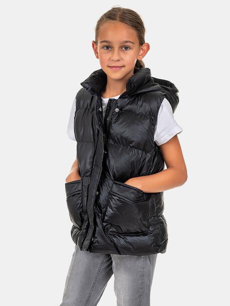 Pikowana kamizelka z kapturem