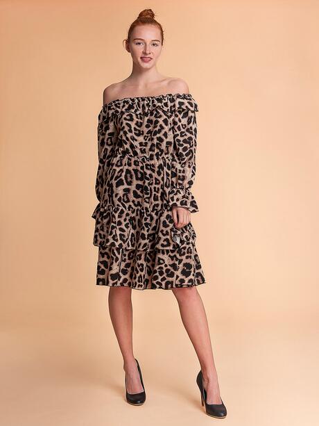 Sukienka w panterkę