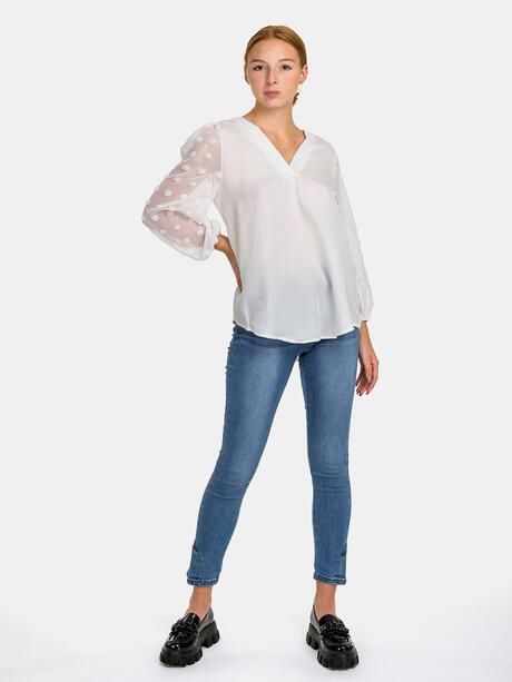 Bluzka z ozdobnymi rękawami