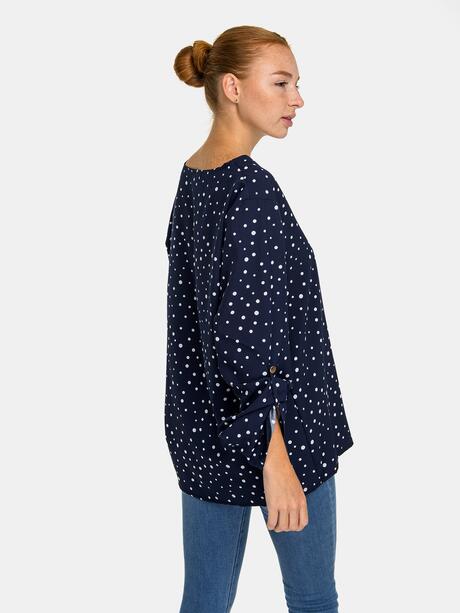 Wzorzysta bluzka z dekoltem V