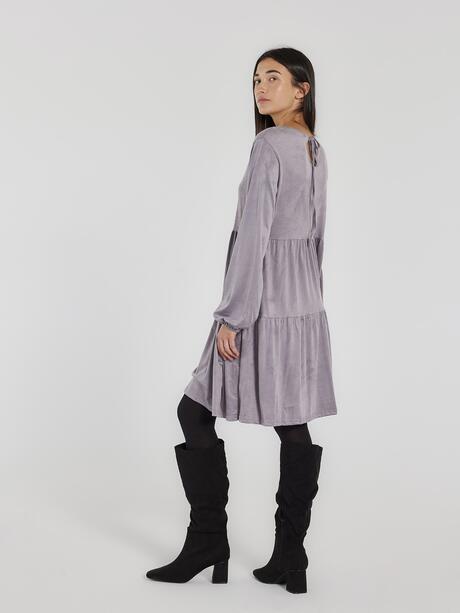 Sukienka z długim rękawem