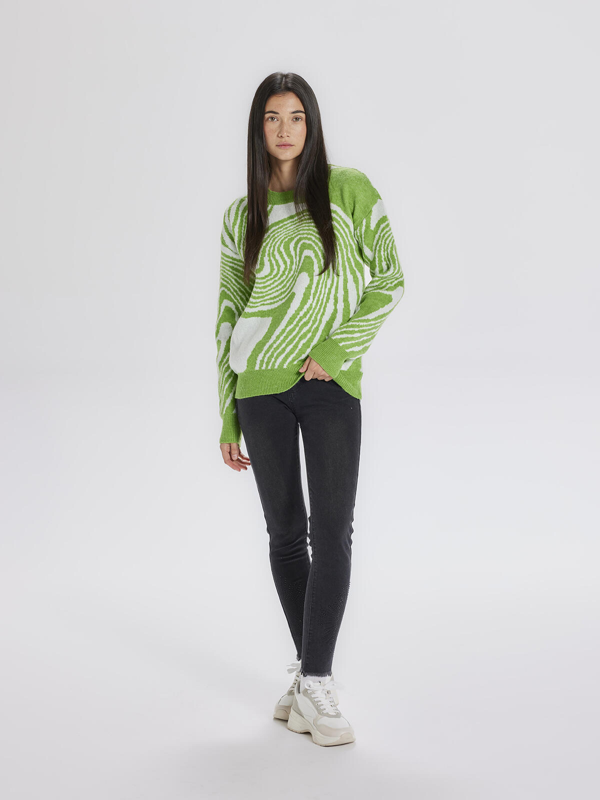 Sweter we wzory