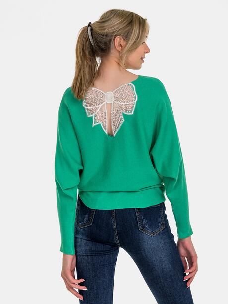 Sweter z ozdobnymi plecami