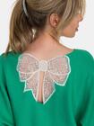 Sweter z ozdobnymi plecami