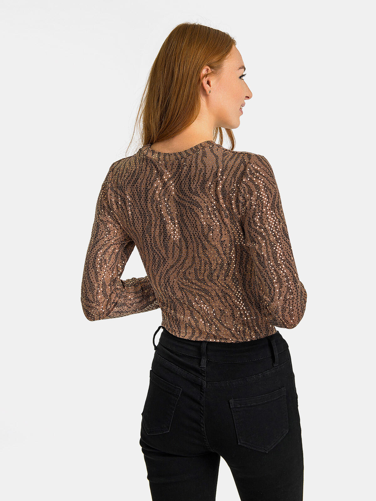 Body z błyszczącego materiału