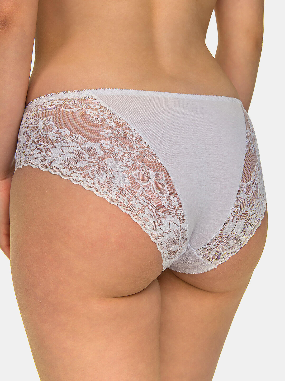 Majtki bawełniane z koronką