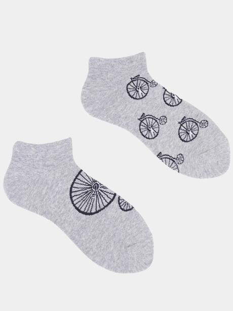 Wzorzyste skarpety stopki