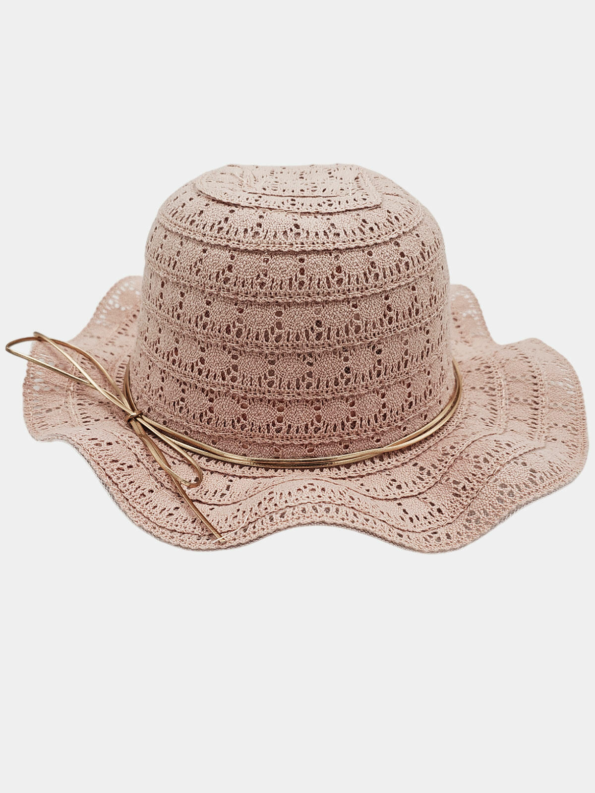 Pleciony kapelusz z rzemykiem