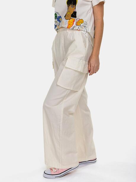 Spodnie materiałowe z kieszeniami cargo