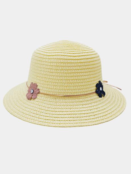 Pleciony kapelusz z rzemykiem