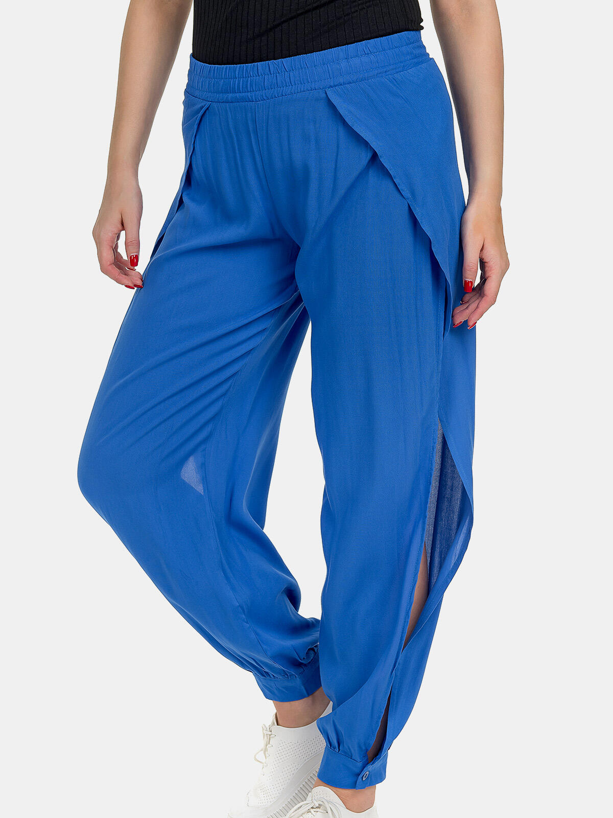 Spodnie materiałowe z rozcięciem