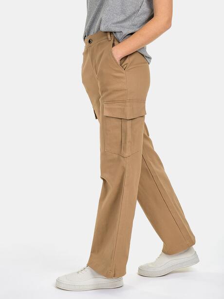 Spodnie typu cargo