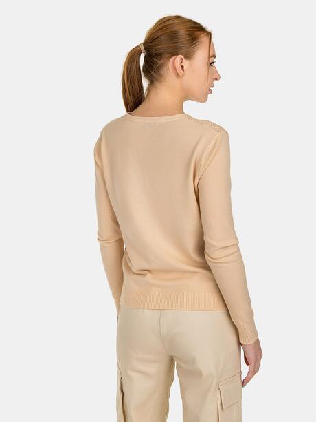 Sweter na guziki