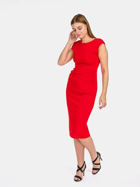 Dopasowana sukienka