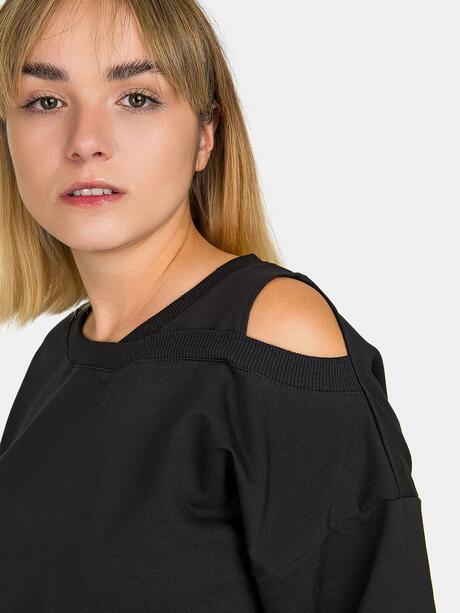 Bluza oversize z wycięciem