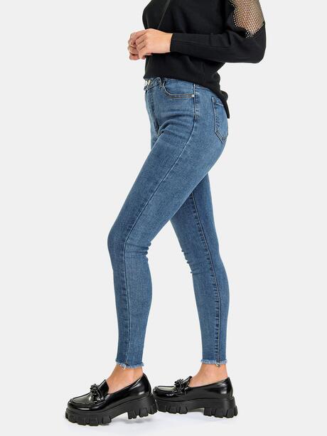 Jeansy slim