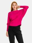 Sweter z haftem