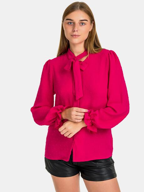 Koszula z tkaniny plumeti