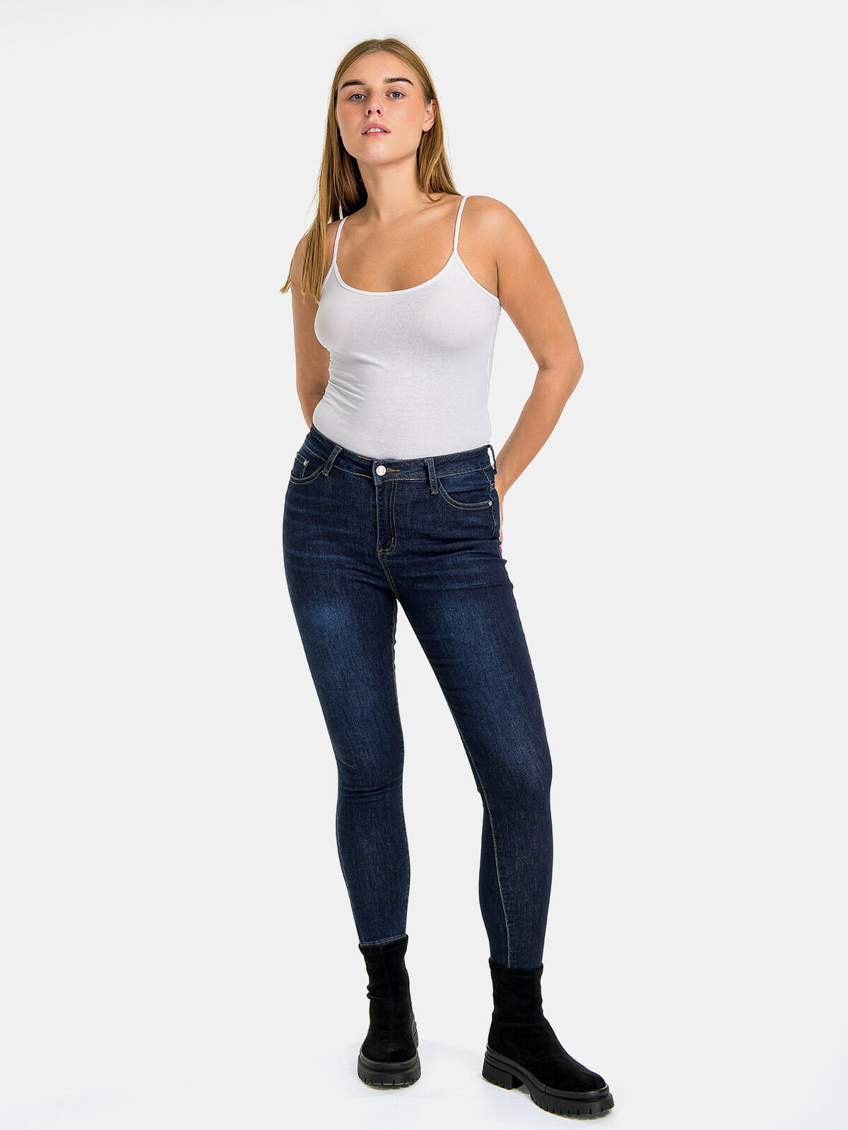 Spodnie jeansowe