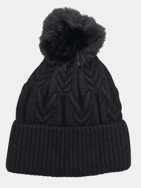 Czapka z pomponem