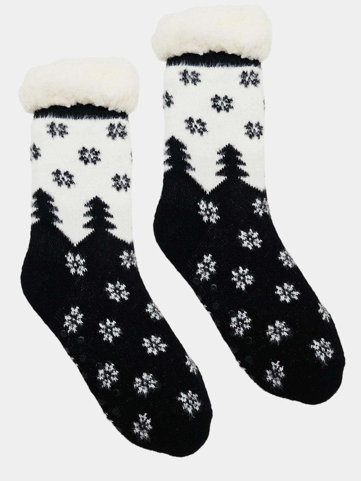 Skarpety zimowe w choinki