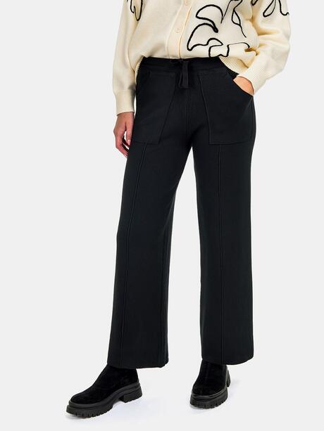 Spodnie z szeroką nogawką