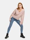 Sweter z szerokimi rękawami