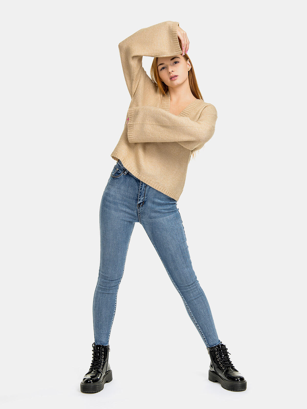 Sweter z szerokimi rękawami