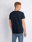 T-shirt w paski