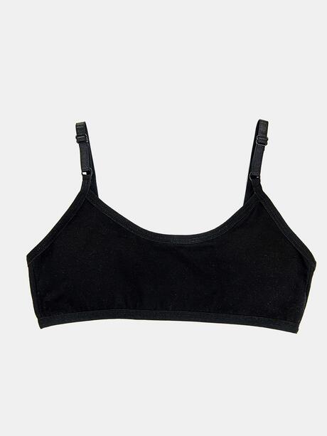 Biustonosz młodzieżowy