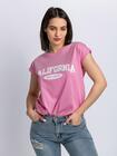 T-shirt z napisem