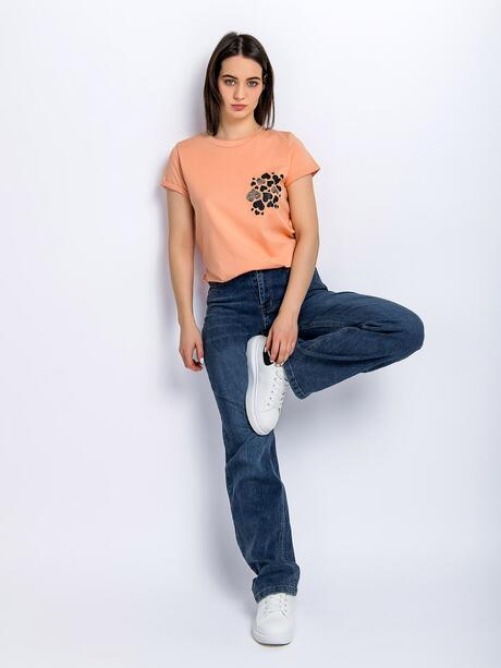 T-shirt z nadrukiem serc