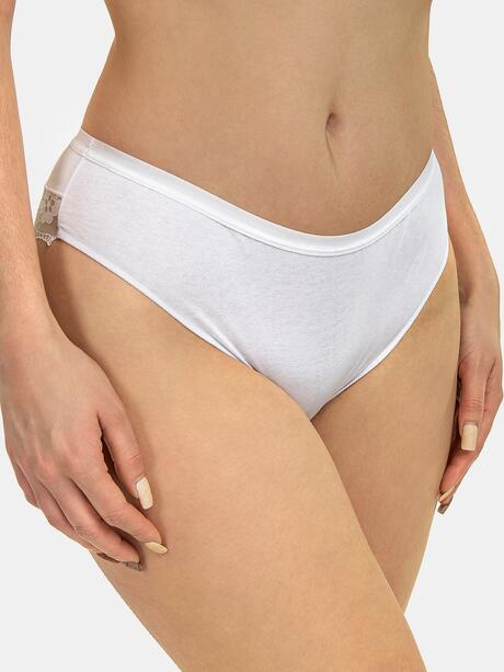 Majtki z koronką 3-pak