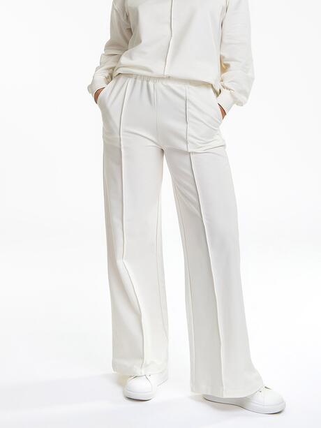 Spodnie z szeroką nogawką