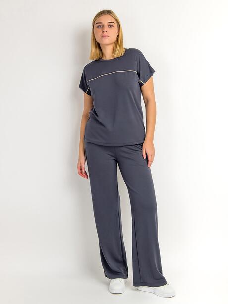 Bluzka z subtelnym akcentem