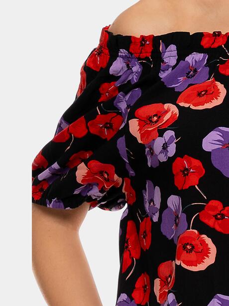 Bluzka z kwiatowym wzorem